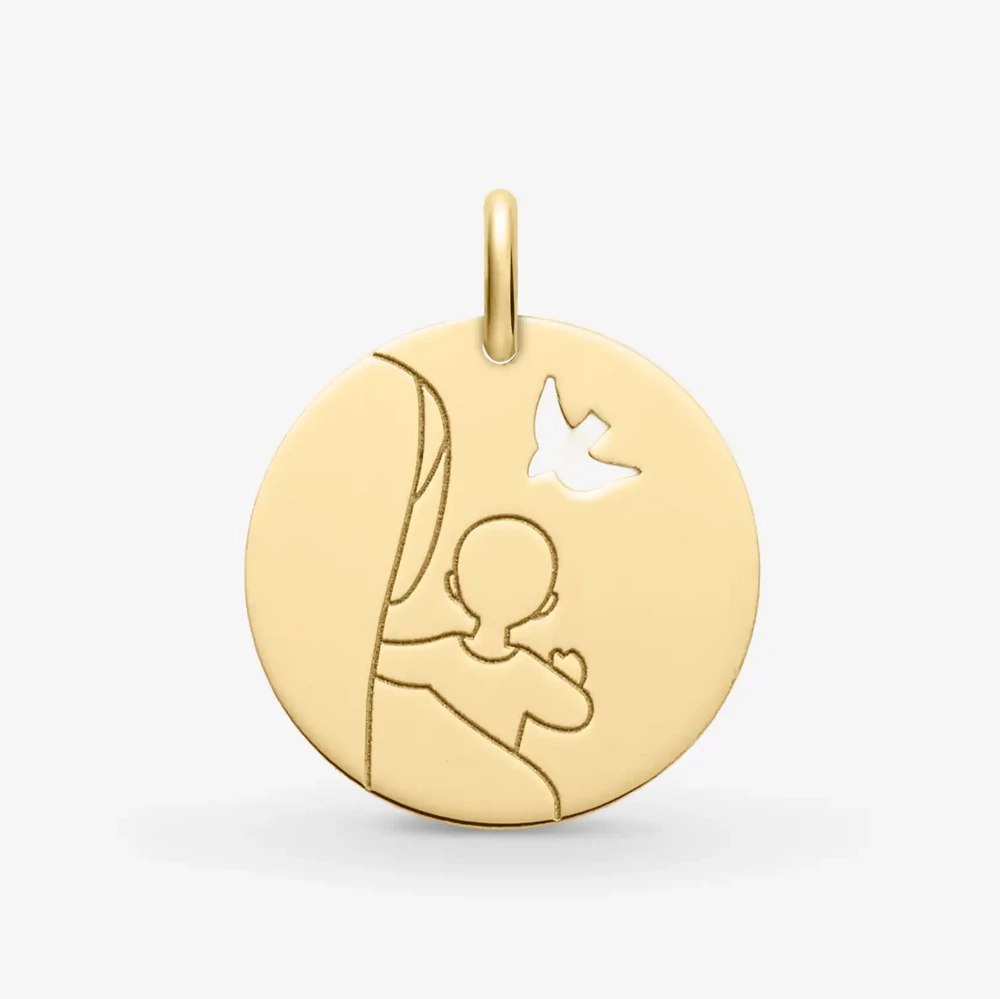 Photo de Médaille vierge d'espérance - or jaune 18 carats