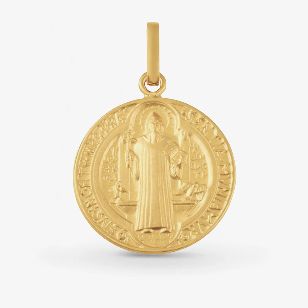 Photo de Médaille saint benoit - or jaune 18 carats