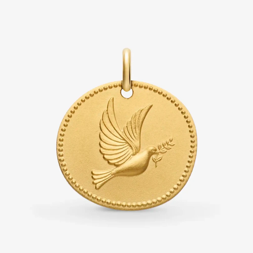 Photo de Mini médaille galet colombe - or jaune 18 carats